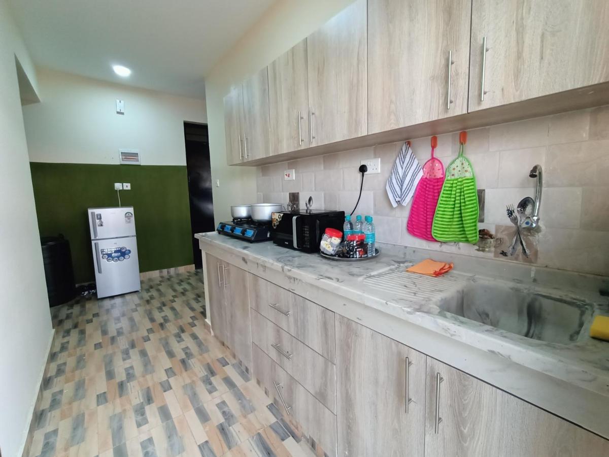 1 Bedroom Fully Furnished Luxurious Apartment Voi Town Kültér fotó